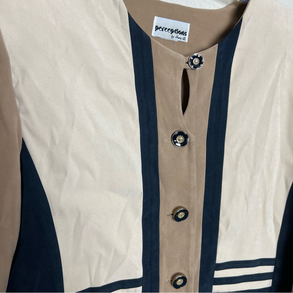 Perceptions By Irene B Button Down Blouse Or Ligh… - image 3